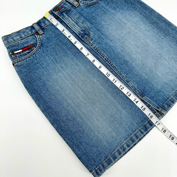 Vintage Y2K Tommy Hilfiger Front Slit Medium Wash Denim Mini Skirt - Picture 5 of 10